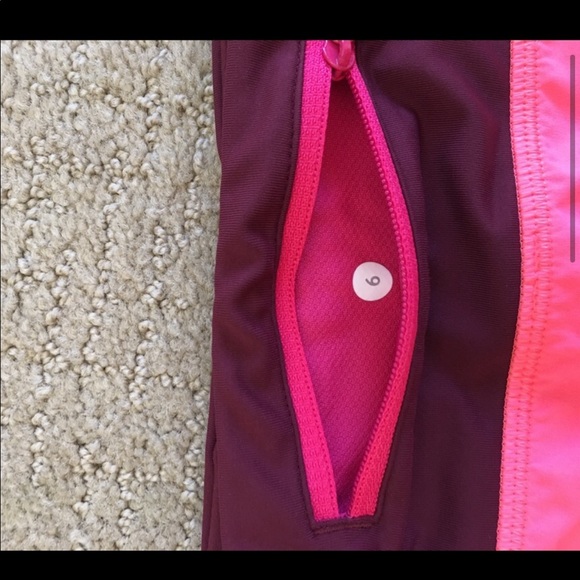 Lululemon Speed Shorts - Picture 3 of 5